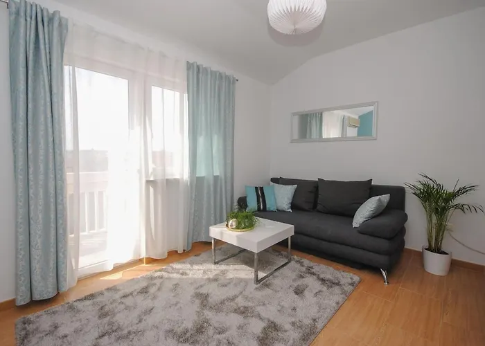 Apartment Tina
