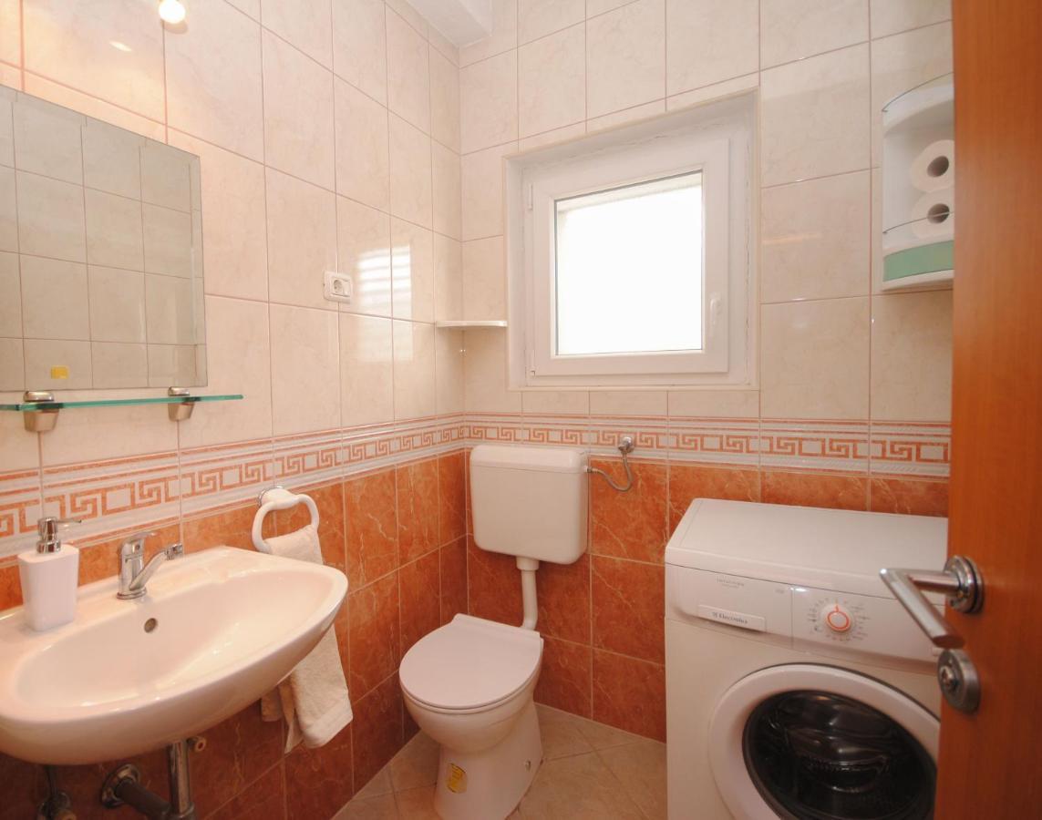 Apartman Tina *